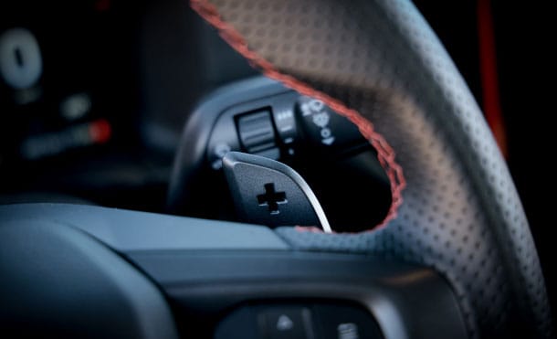 Trocas de marchas ao volante da Ford Ranger Raptor