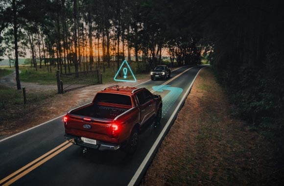 Amostra do asistente de cruzamentos com sistema de Frenagem Autônoma