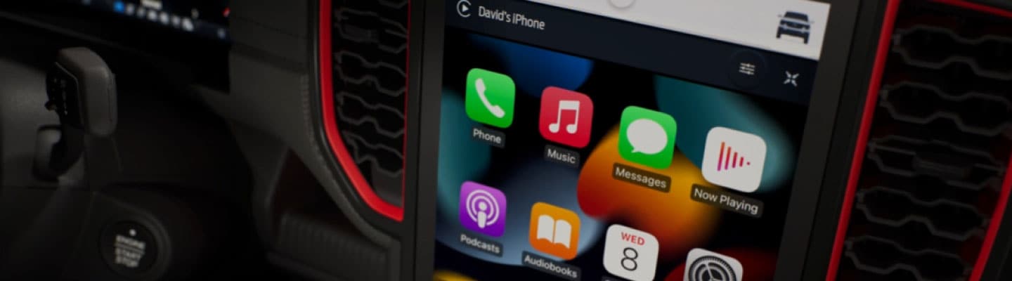 Conectividade Android Auto e Apple CarPlay na tela tactil